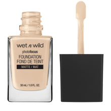 Load image into Gallery viewer, WET n WILD PHOTO FOCUS FOUNDATION MATTE
