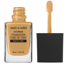 Load image into Gallery viewer, WET n WILD PHOTO FOCUS FOUNDATION MATTE